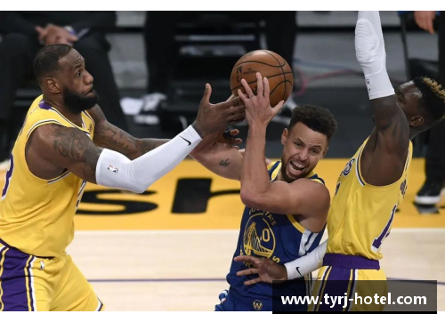 九游会J9真人游戏第一品牌2020-2021赛季NBA季后赛赛程出炉：CBA球队将迎战激烈对手 - 副本 (2)